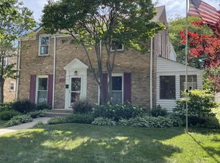 7728 6th Ave, Kenosha, WI 53143