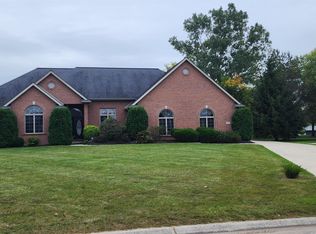5490 Wyndemere Sq, Swartz Creek, MI 48473