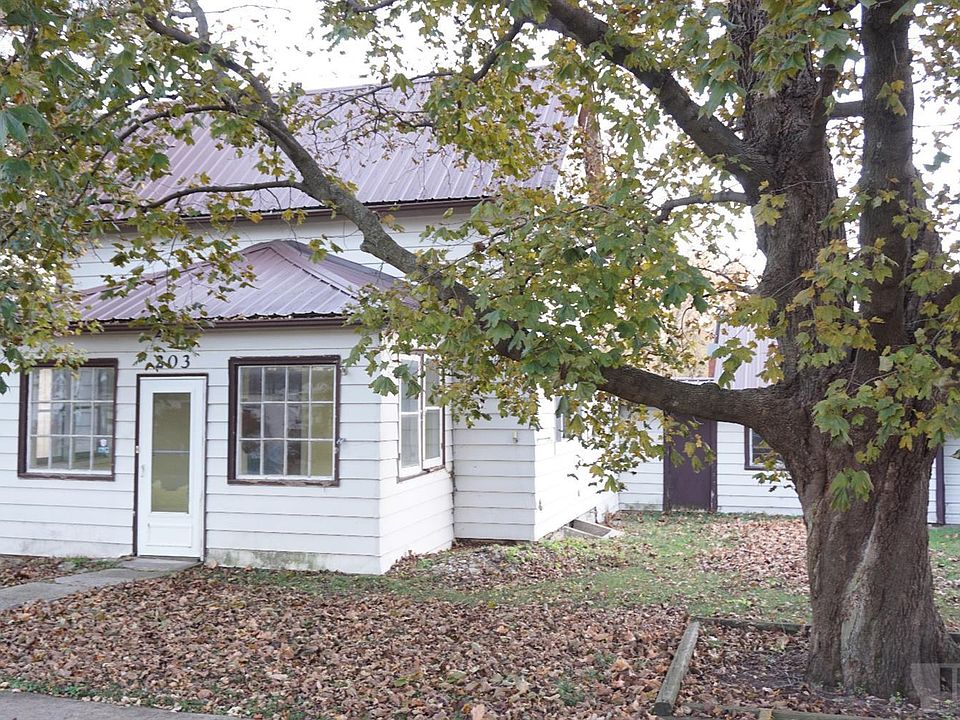 2nd image of 203 E George St