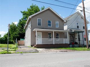 22 Schuyler St, Utica, NY 13502
