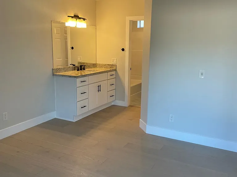 1515 Calle Sacramento — Photo 16