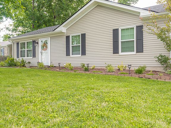 2nd image of 6620 Ashbrooke Dr