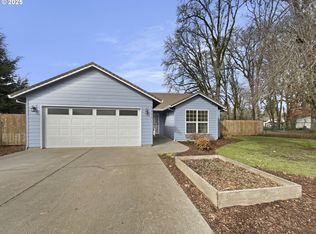 52091 SE 8th Ct, Scappoose, OR