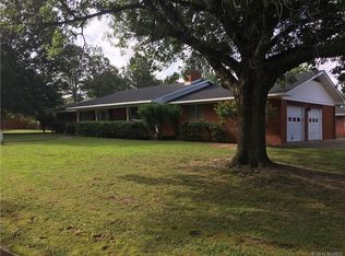 808 Spring Ave, Checotah, OK 74426