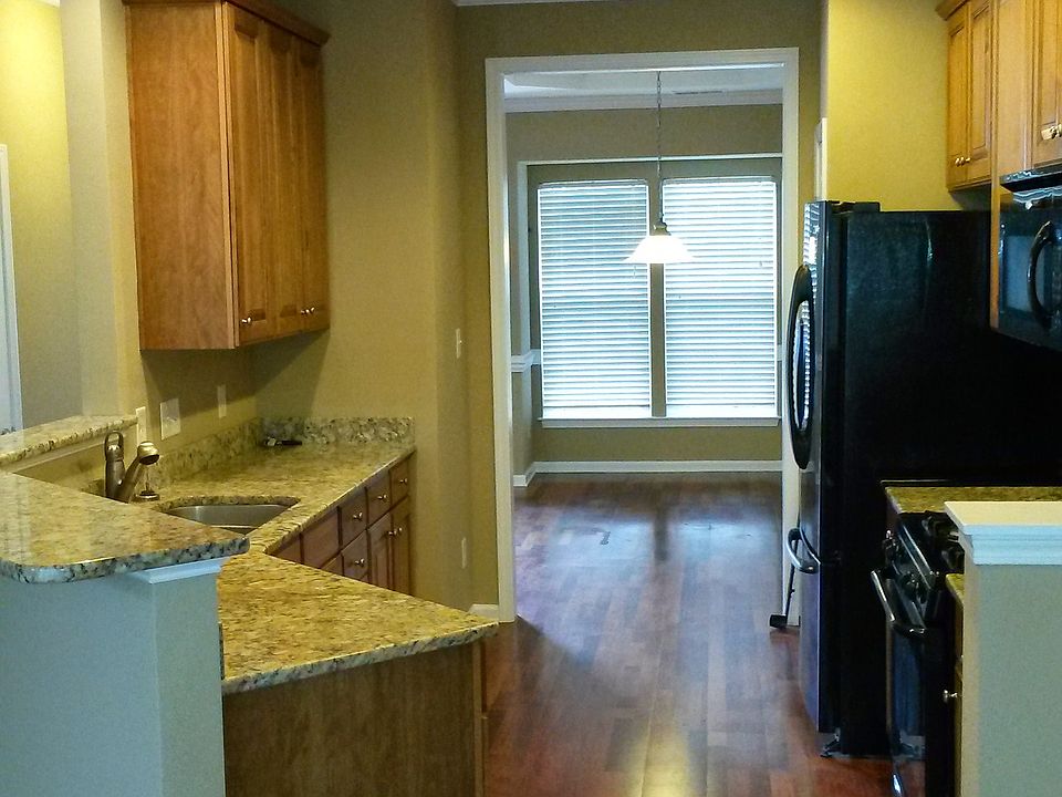 1st image of 109 Beverly Chase Ln