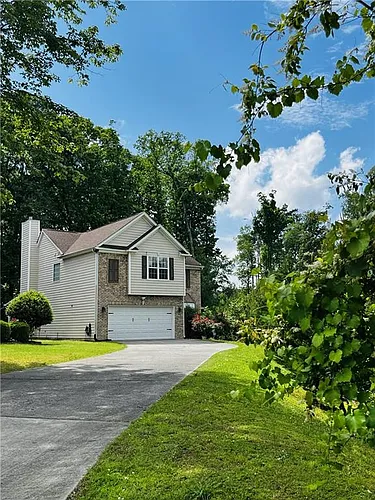 2258 Saint Albans Pl Photo 1
