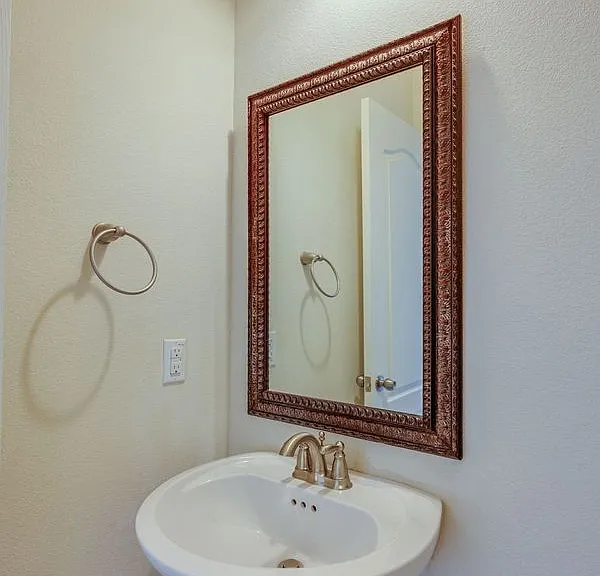 4001 Eaton Park Dr — Photo 10