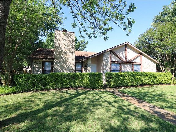 4th image of 5713 Bentley Dr