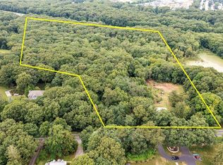 2329 Division Rd, East Greenwich, RI 02818