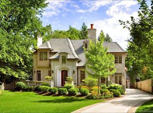 654 Pine St, Winnetka, IL 60093