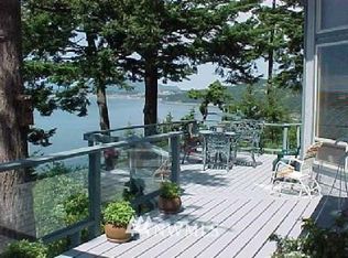4037 Edith Point Rd, Anacortes, WA 98221