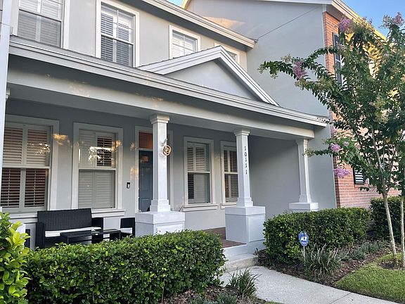 3rd image of 10111 Hayfield Way