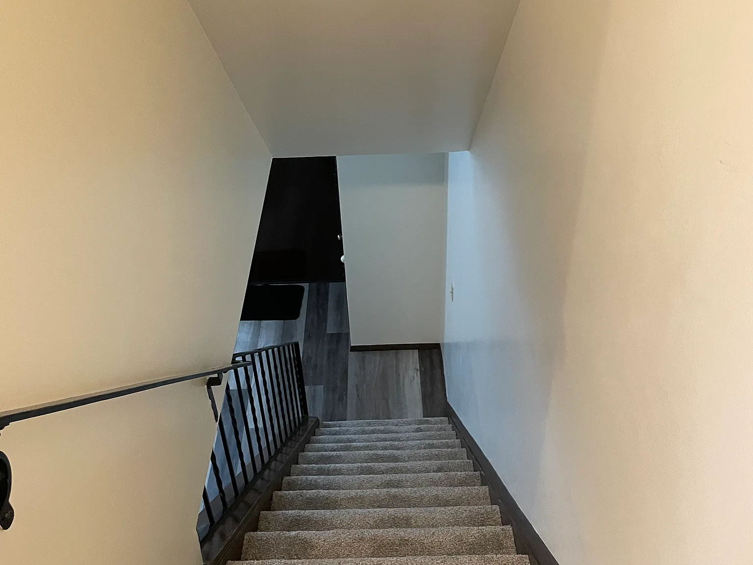 2 bed, $1,350 — Photo 2