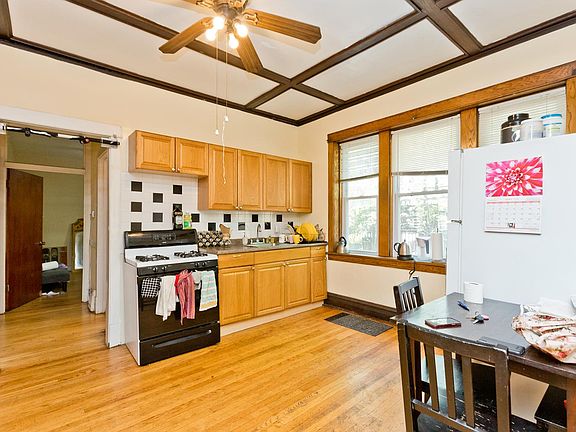5th image of 3214 N Paulina St #1S
