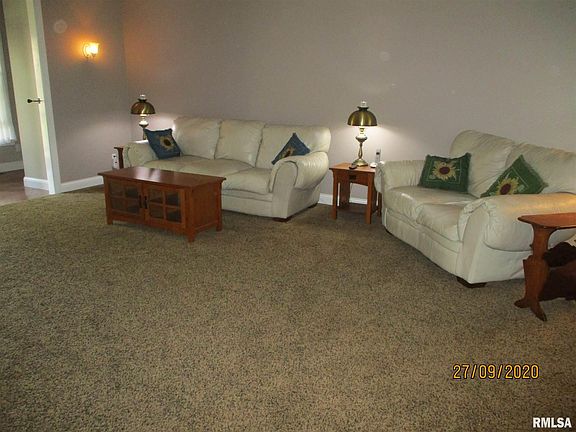 5th image of 610 Crabapple Ln