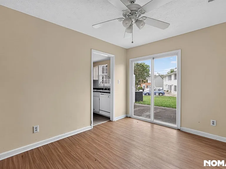 1028 Jeanette Ln — Photo 23