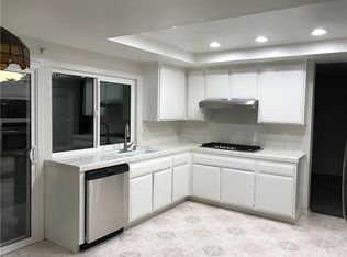 16975 Mount Hope St, Fountain Valley, CA 92708