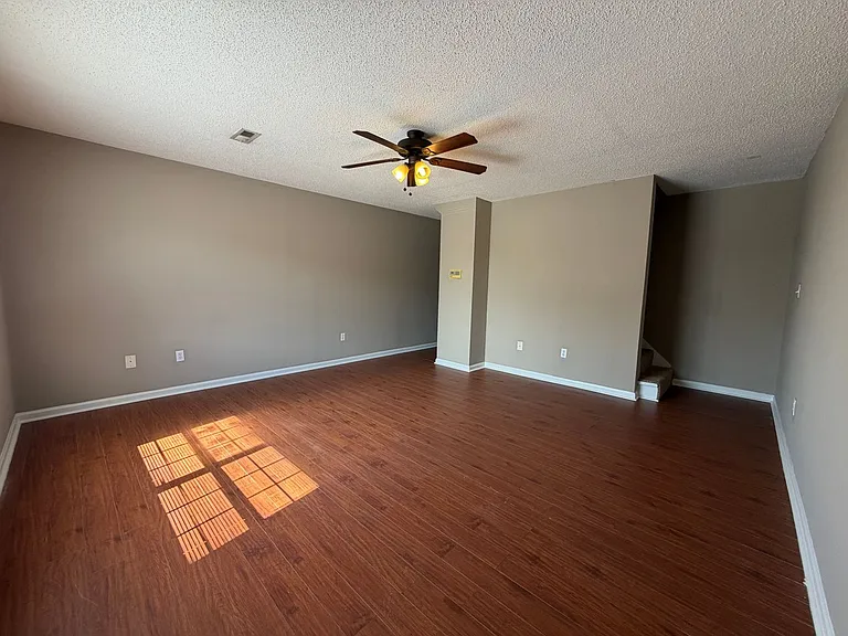 2165 S Milledge Ave #F-1 — Photo 3