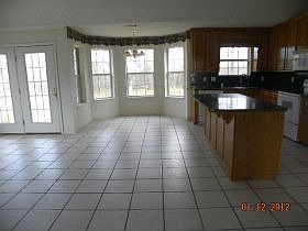 2nd image of 4333 Blackwell St