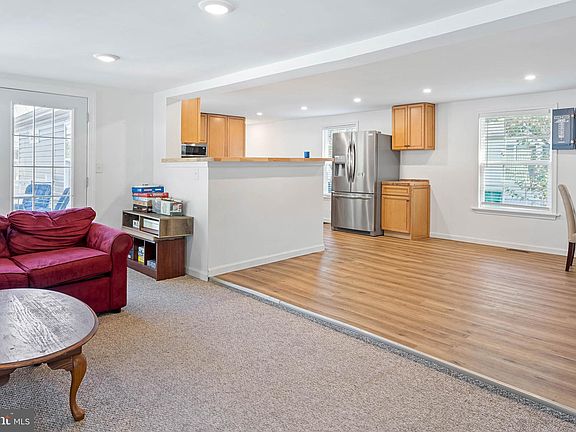 4th image of 36263 King St #12114