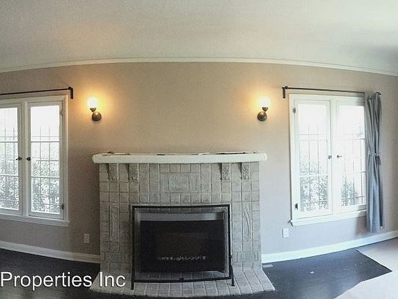 5th image of 3849-3851 1/2 W 28th St #3849