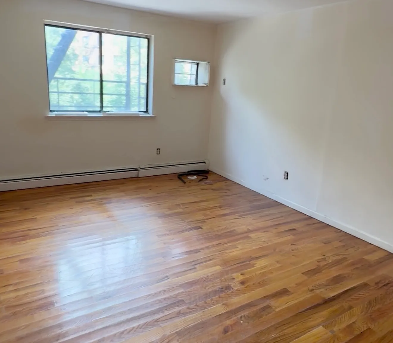 37 Odell Ave — Photo 2