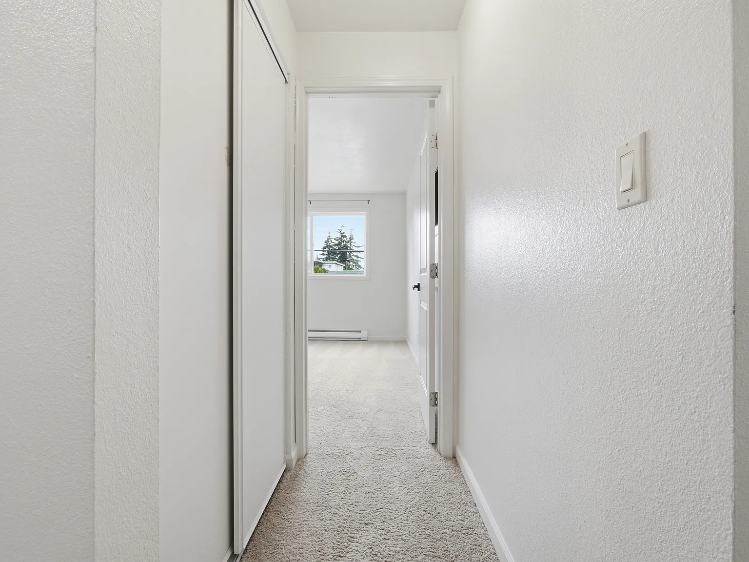 Greenwood condo — Photo 2