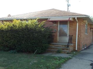 11428 Darlington Rd, Garfield Heights, OH 44125