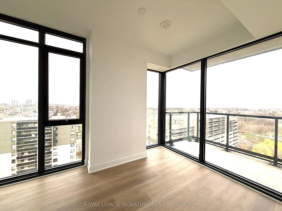 Building Photo - 86 Dundas St E #1314