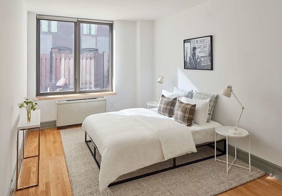 1st image of 200 Atlantic Ave APT 4A