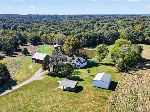 8329 Andy Rd, Waterloo, IL 62298