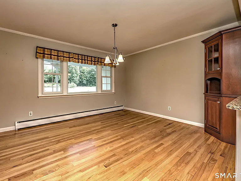 352 Hitching Post Dr — Photo 17