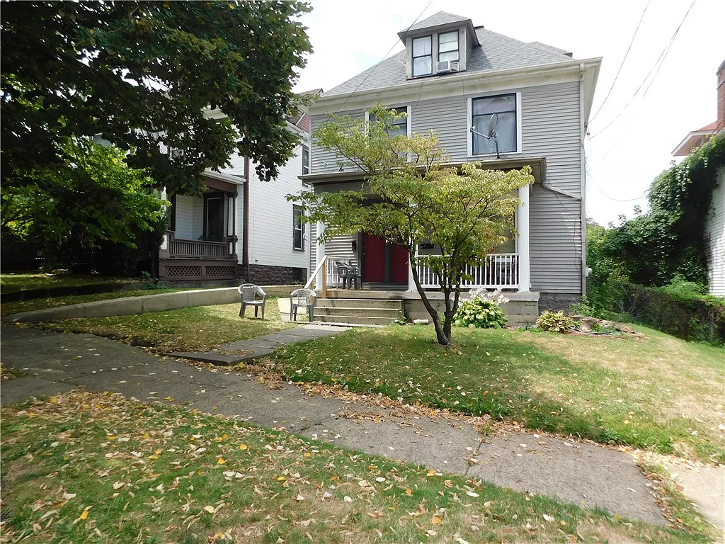 124 S Beeson Ave photo 1