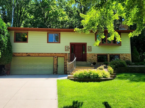 2510 Northern Hills Ct NE, Rochester, MN 55906