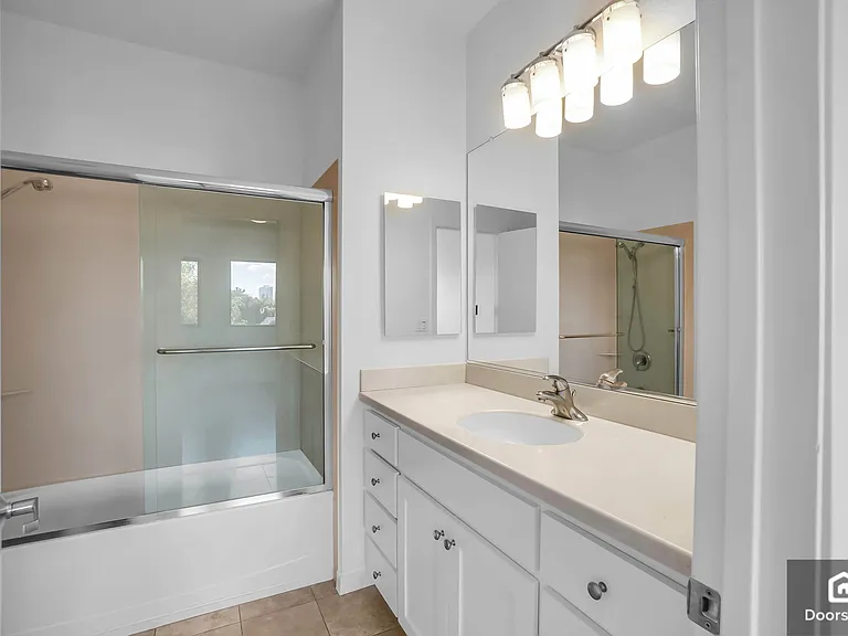 1223 Wood St — Photo 14