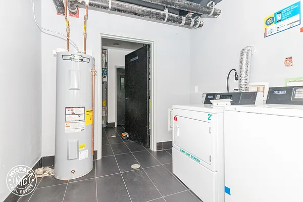 Rented by MySpaceNYC | media 15