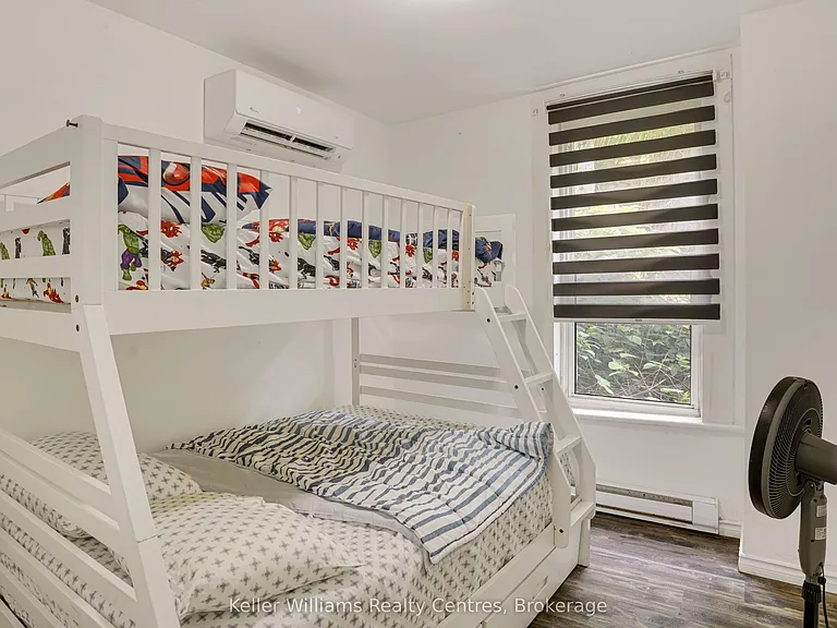 726 Berford St — Photo 16
