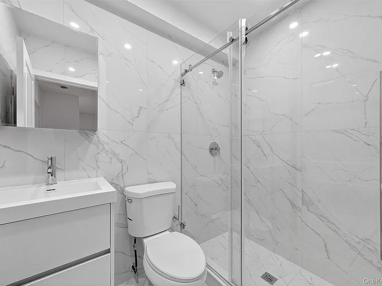 99 Main St #2D — Photo 7