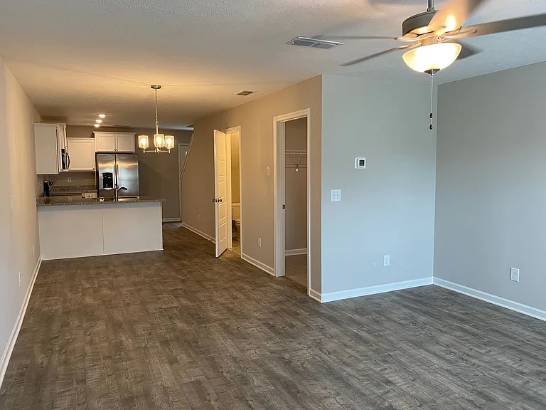 3413 Learning Ln — Photo 4