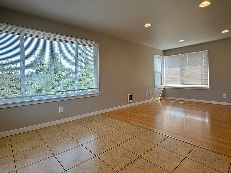 Spacious living/dining area with lots of light