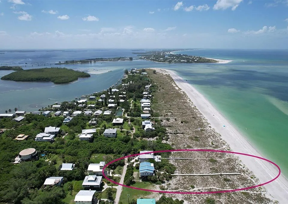 9736 Little Gasparilla Is #B
