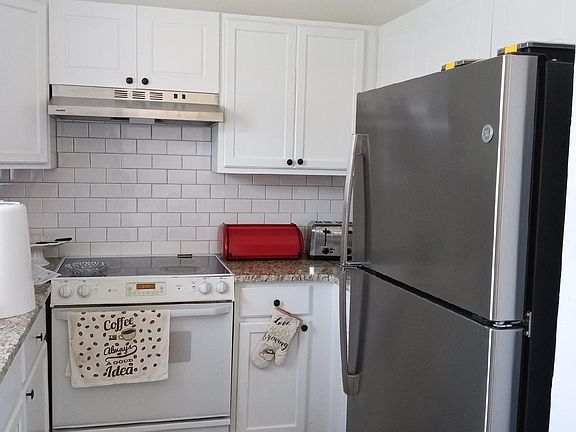 3rd image of 1017 Wheel House Ln #1017