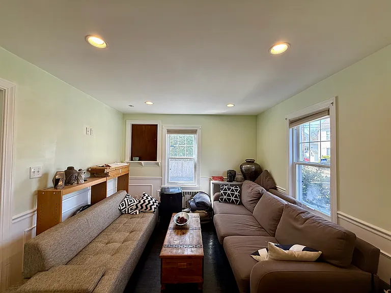 18 Pine St #1 — Photo 9