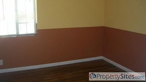 5th image of 822 Oxford Ave