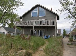 1663 Nelson St, Muskegon, MI 49441