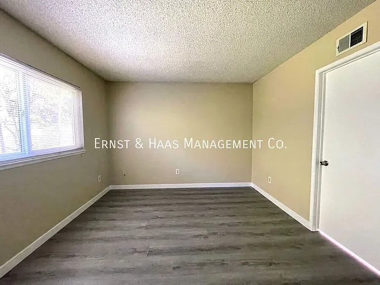 17182 Berlin Ln — Photo 10