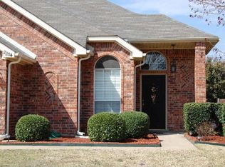 2204 Ellis Dr, Flower Mound, TX 75028