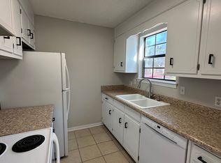 7706 Kipling St APT B, Pensacola, FL 32514