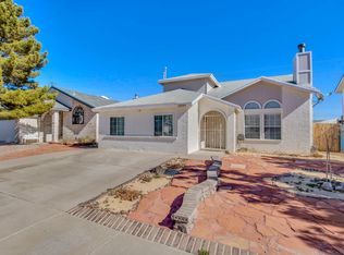 11044 Loma De Color Dr, El Paso, TX 79934