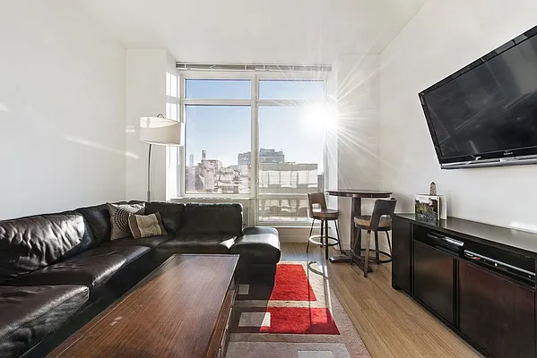 Rented by Nest Seekers International | media 26